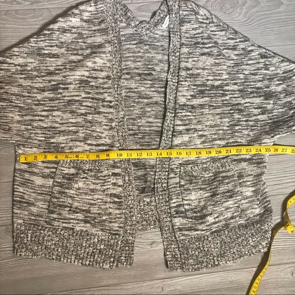 WEARING YOUR HEART ON YOUR SLEEVE Open Front Knit Batwing Cocoon Sweater - Picture 8 of 9